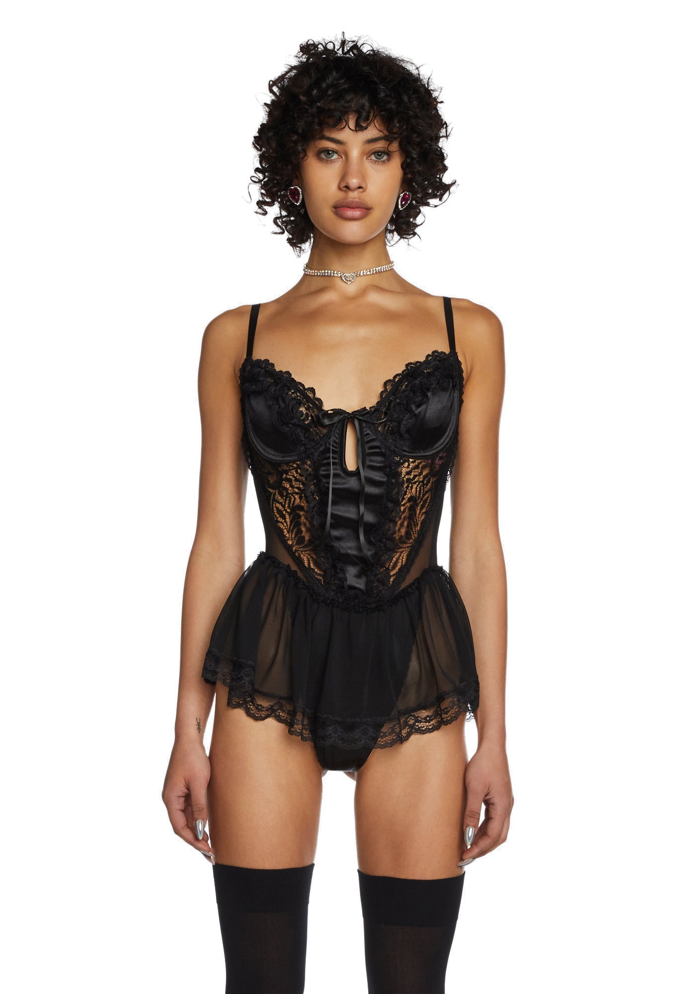 s538675_f_r_reshoot_sugar_thrillz_noir_spoiled_but_not_rotten_lace_teddy_black_205045_0004_23_04_20